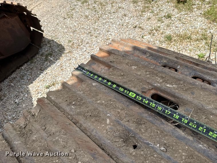 image for item FH6599 1993 Hitachi EX200LC-2 excavator