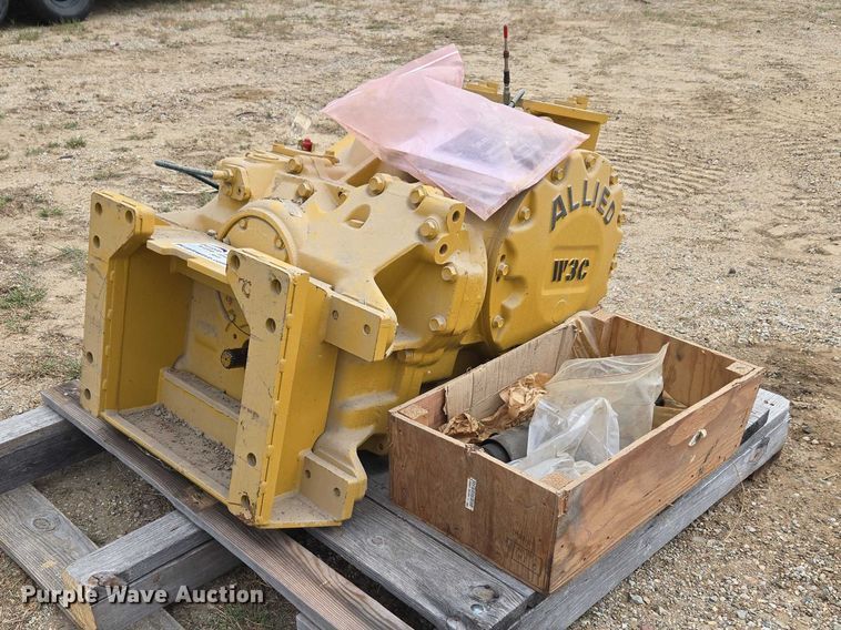 image for item FH6600 Allied Systems W3C dozer winch