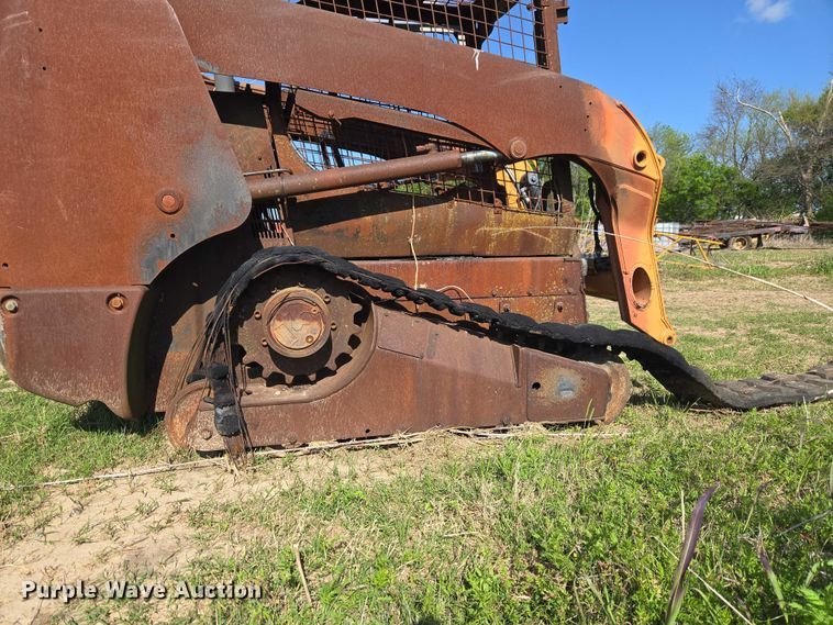 image for item FH6604 Case TR270 skid steer loader