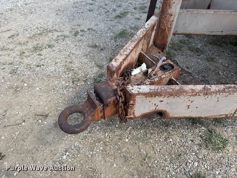 image for item FH6605 LeRoi 1600 air compressor