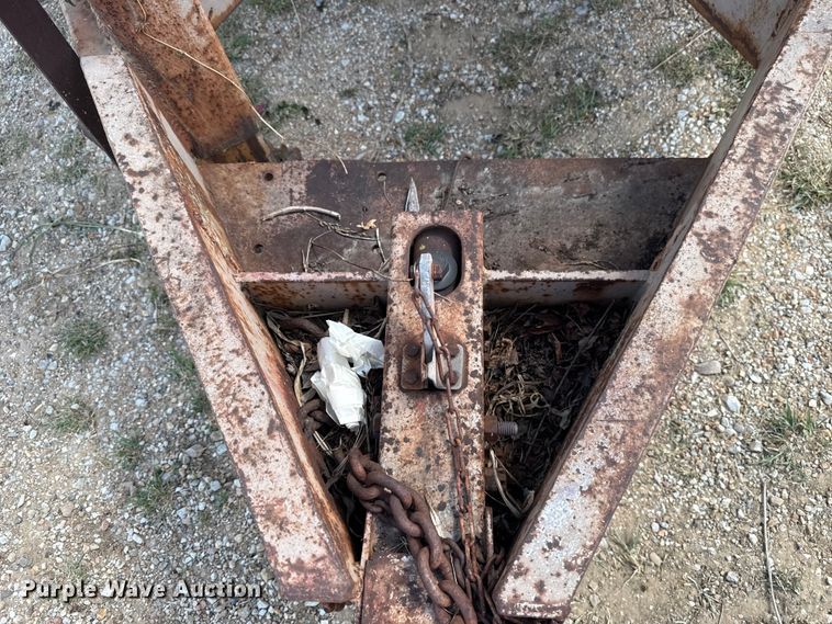 image for item FH6605 LeRoi 1600 air compressor