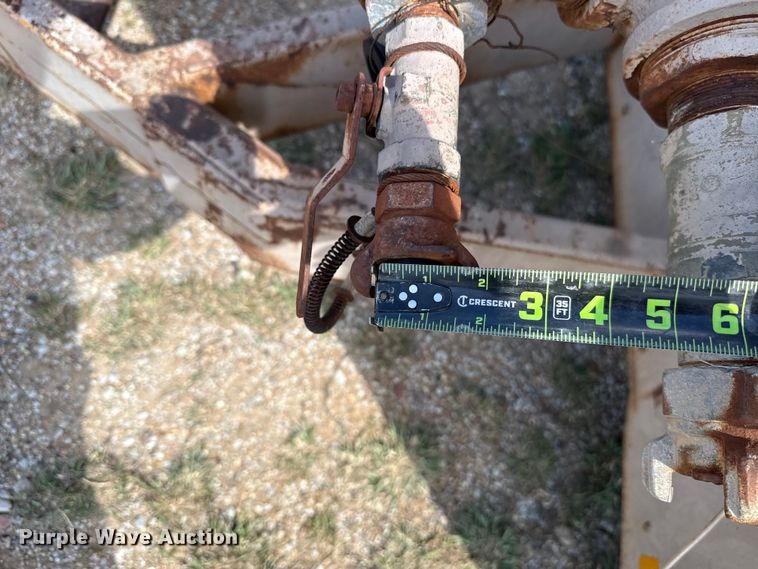 image for item FH6605 LeRoi 1600 air compressor