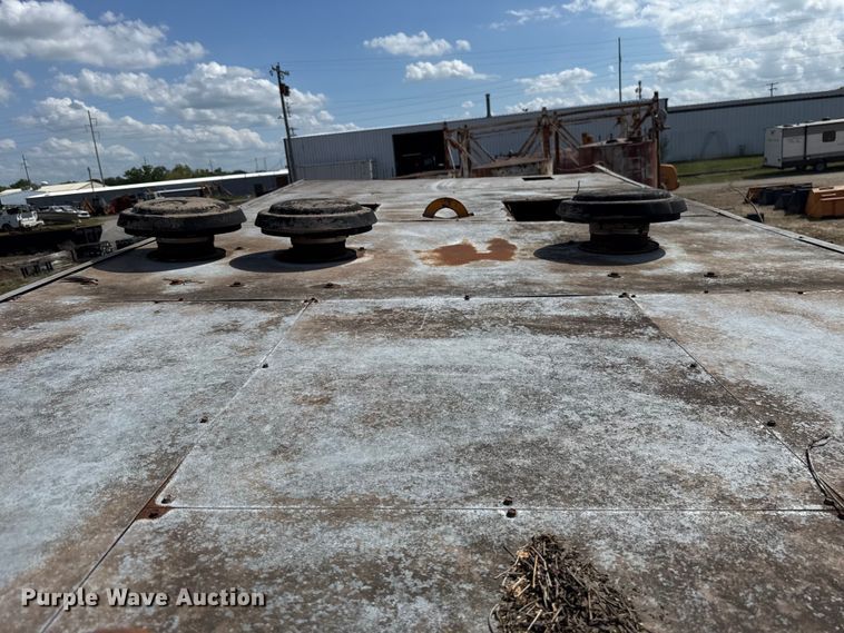 image for item FH6605 LeRoi 1600 air compressor