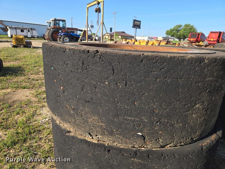 image for item FH6607 GPX Brawler tires and wheels