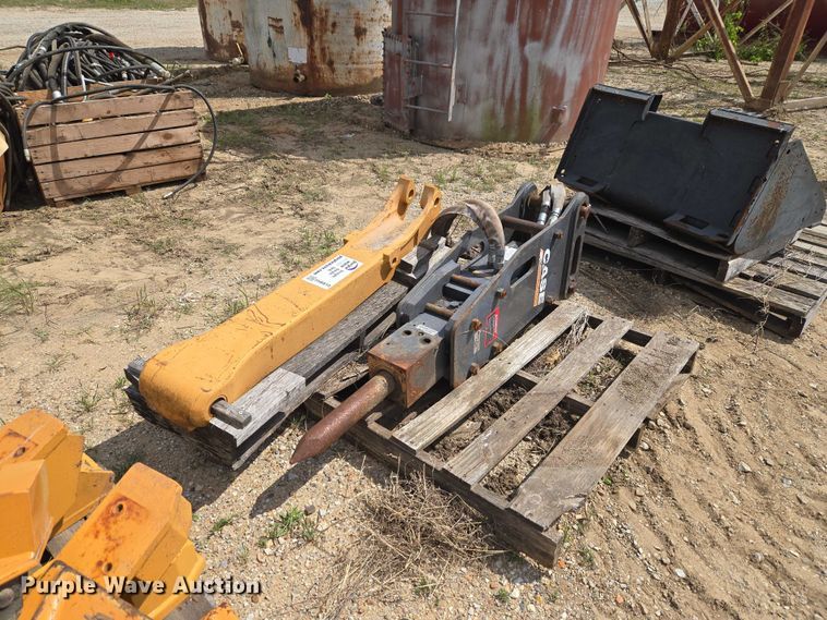 image for item FH6610 Case CH-4M Backhoe attachments