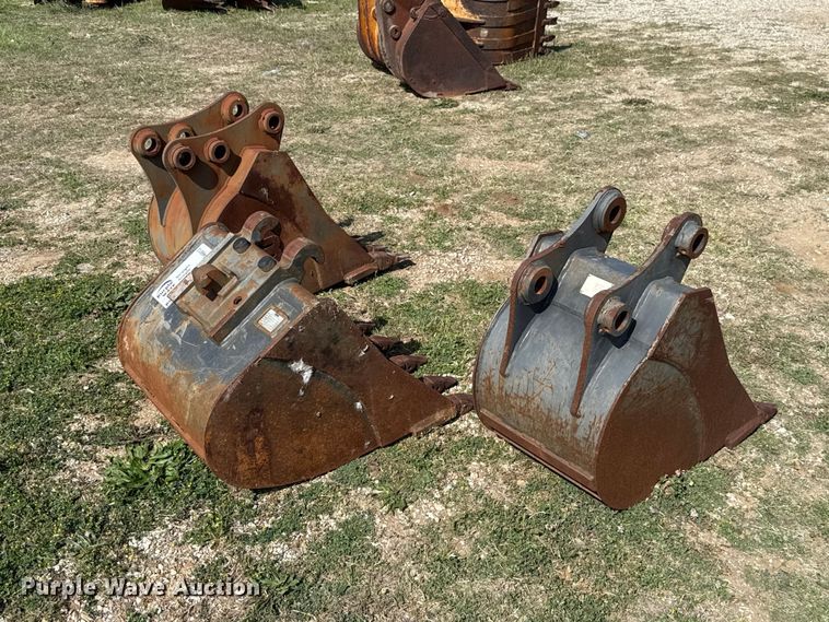 image for item FH6613 (3) excavator buckets