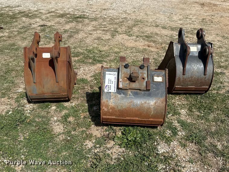 image for item FH6613 (3) excavator buckets