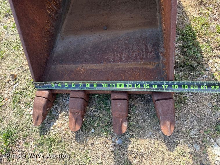 image for item FH6613 (3) excavator buckets