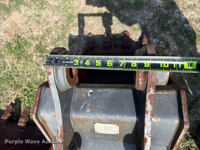 image for item FH6613 (3) excavator buckets