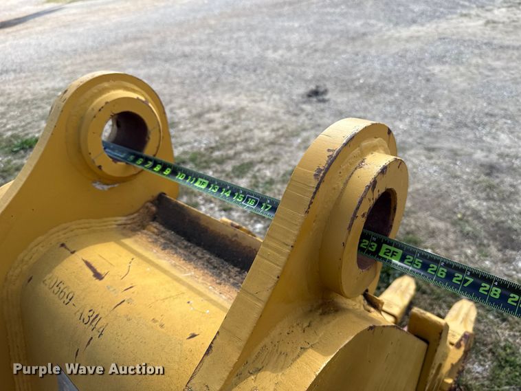 image for item FH6614 EMAQ CAT330 excavator bucket