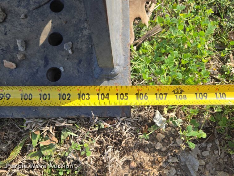 image for item FH6615 JRB 624H wheel loader bucket