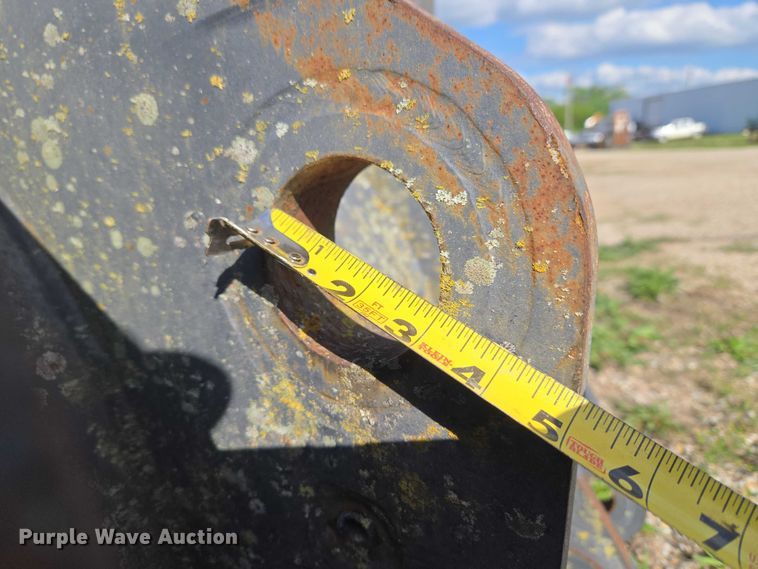 image for item FH6615 JRB 624H wheel loader bucket