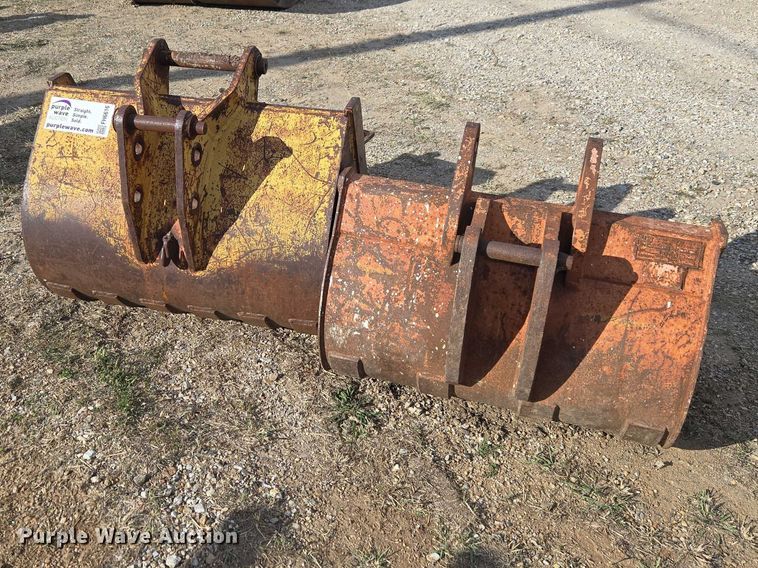 image for item FH6616 Backhoe attachments