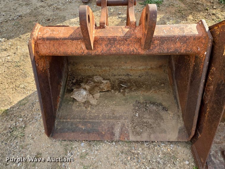 image for item FH6616 Backhoe attachments
