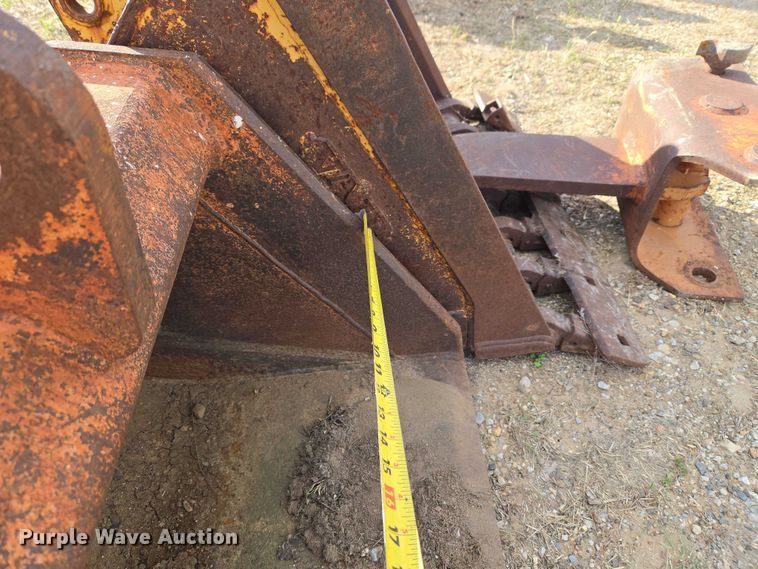 image for item FH6616 Backhoe attachments