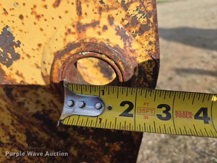 image for item FH6616 Backhoe attachments