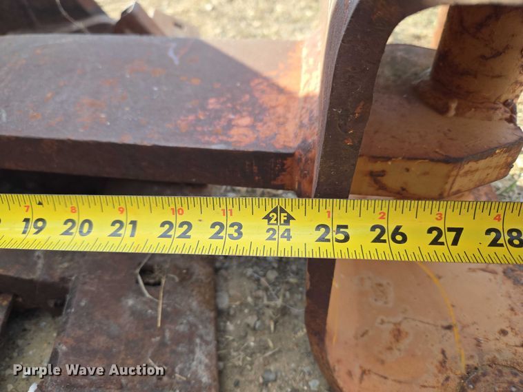 image for item FH6616 Backhoe attachments