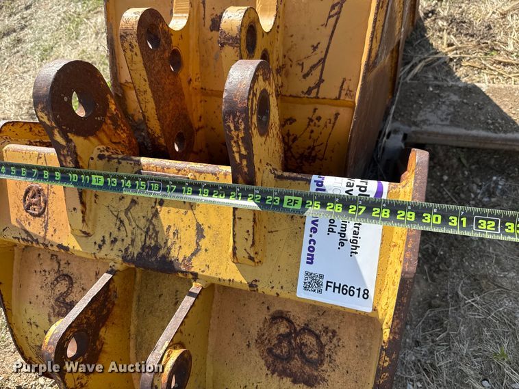 image for item FH6618 (3) backhoe buckets