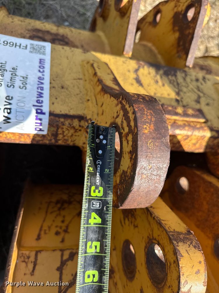 image for item FH6618 (3) backhoe buckets