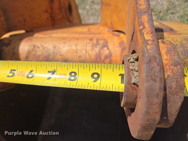 image for item FH6619 (3) backhoe buckets