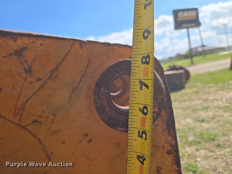 image for item FH6619 (3) backhoe buckets