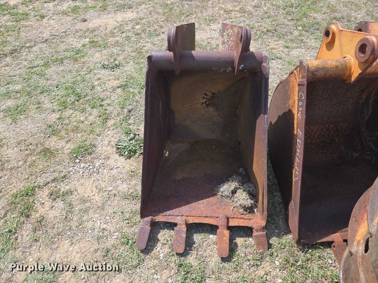 image for item FH6619 (3) backhoe buckets