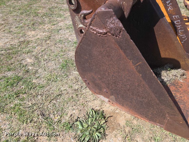 image for item FH6619 (3) backhoe buckets