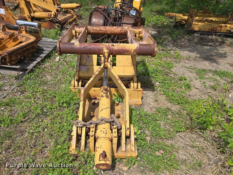 image for item FH6620 Balderson BLQ12 motor grader lifting group