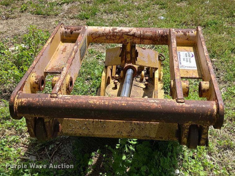 image for item FH6620 Balderson BLQ12 motor grader lifting group