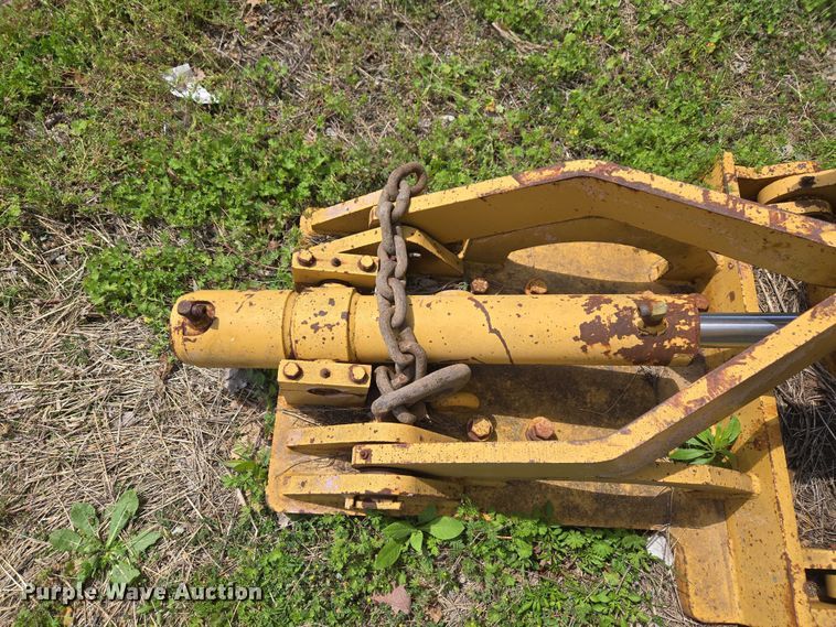 image for item FH6620 Balderson BLQ12 motor grader lifting group