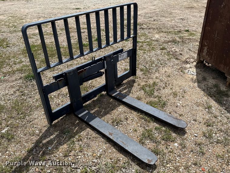 image for item FH6621 2017 Doosan A230012 forklift forks