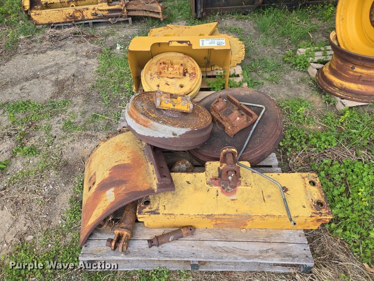 image for item FH6622 Crawler attachments