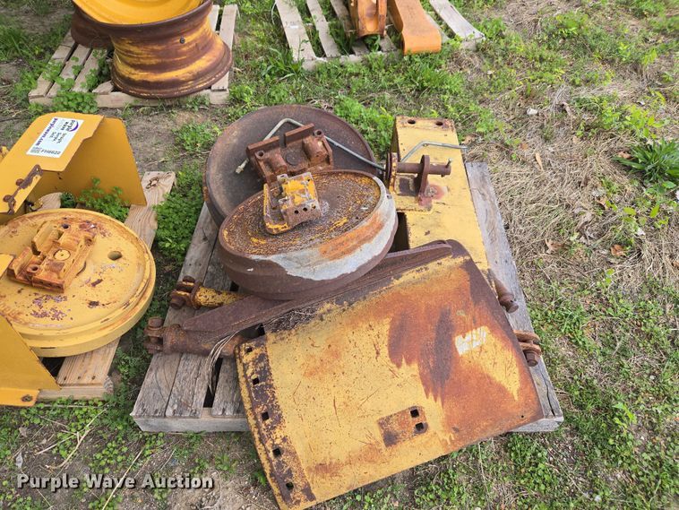 image for item FH6622 Crawler attachments