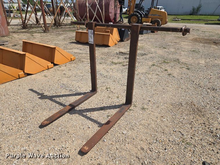 image for item FH6623 Backhoe parts