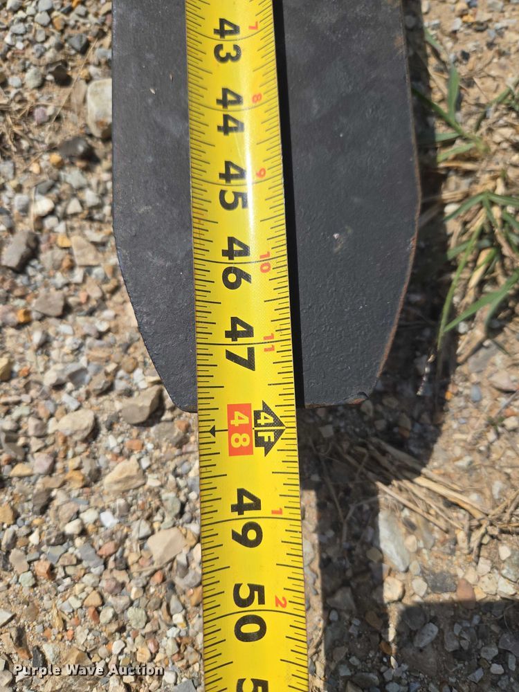 image for item FH6624 CNH Industries CASEK CARRAIGE W48 skid steer forks