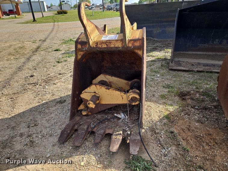 image for item FH6628 Excavator bucket