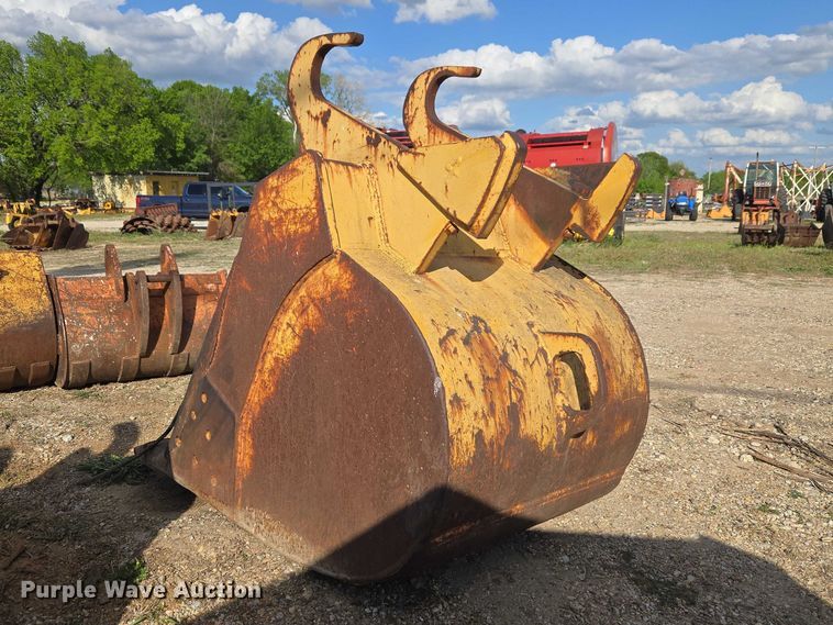 image for item FH6628 Excavator bucket