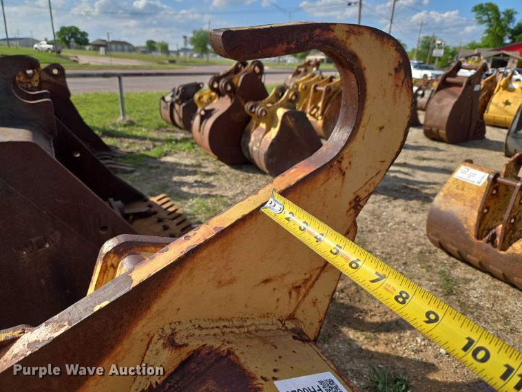 image for item FH6628 Excavator bucket