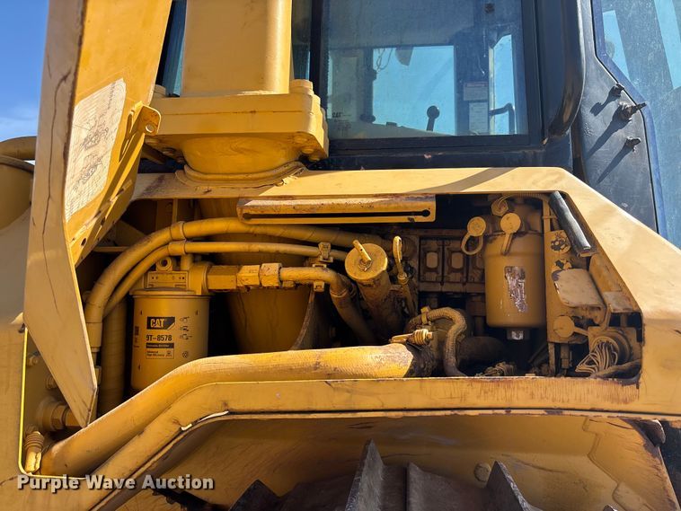 image for item FH7018 2017 Caterpillar D6N XL dozer