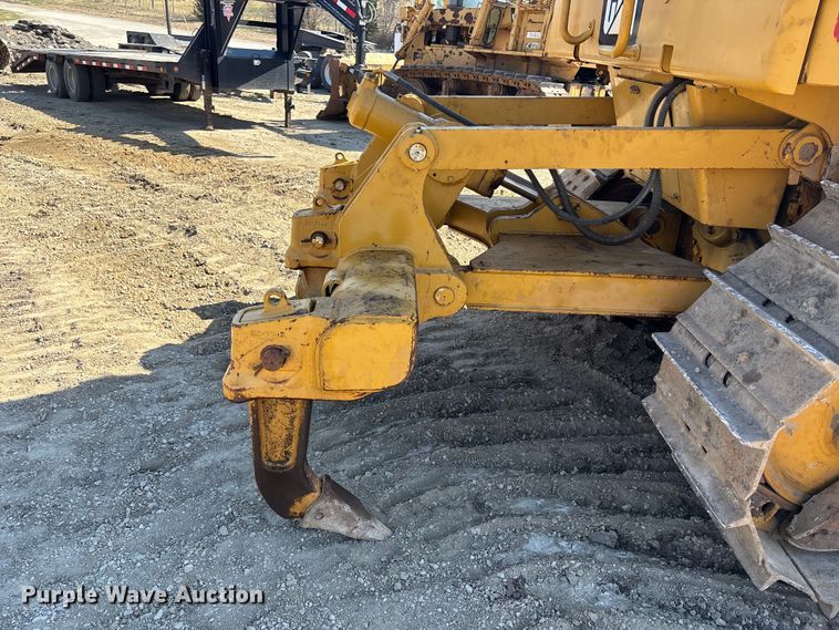 image for item FH7018 2017 Caterpillar D6N XL dozer
