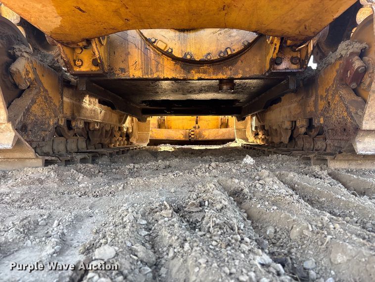 image for item FH7018 2017 Caterpillar D6N XL dozer