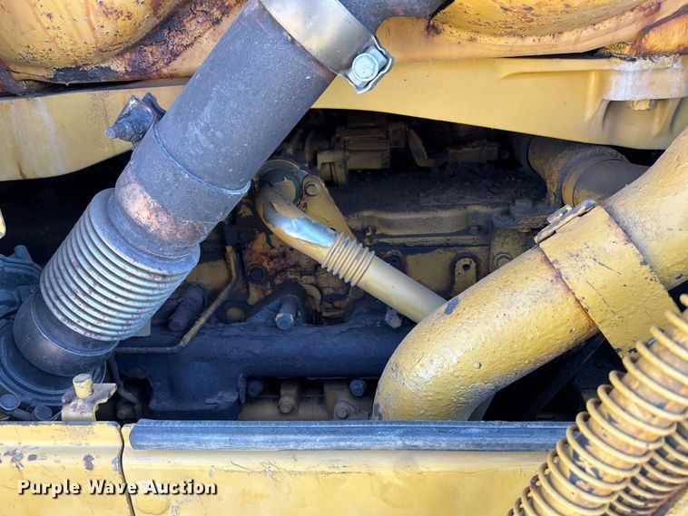 image for item FH7018 2017 Caterpillar D6N XL dozer