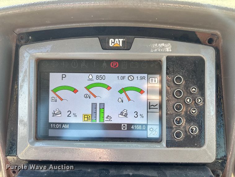 image for item FH7018 2017 Caterpillar D6N XL dozer