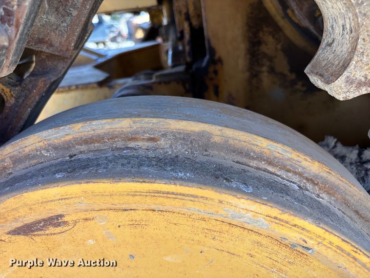 image for item FH7018 2017 Caterpillar D6N XL dozer