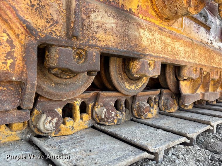 image for item FH7018 2017 Caterpillar D6N XL dozer