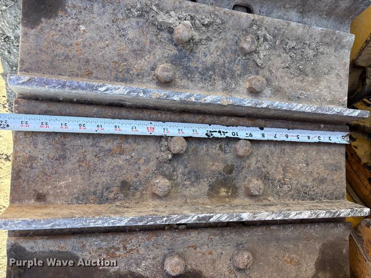 image for item FH7018 2017 Caterpillar D6N XL dozer