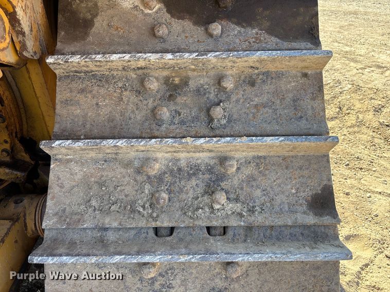 image for item FH7018 2017 Caterpillar D6N XL dozer