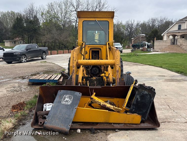 image for item FH7049 John Deere 410 backhoe