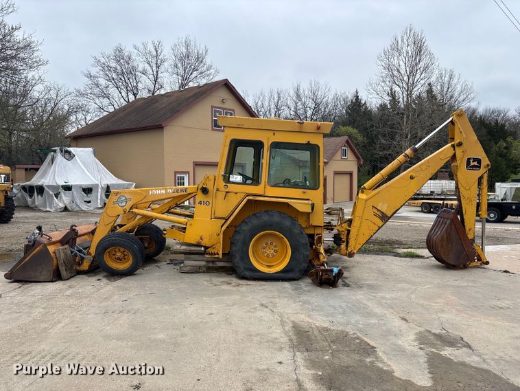 image for item FH7049 John Deere 410 backhoe