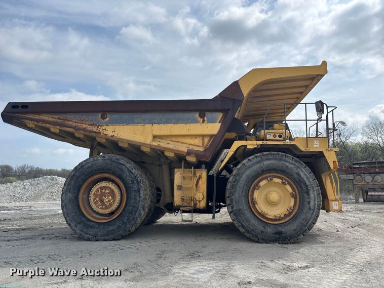 image for item FH7061 Komatsu KWA090HD-1 haul truck